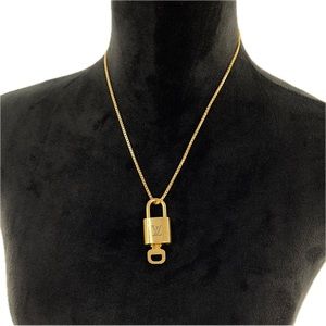 Louis Vuitton Lock & Key #313 on NWT Giani Bernini Box Link 20" Chain Necklace